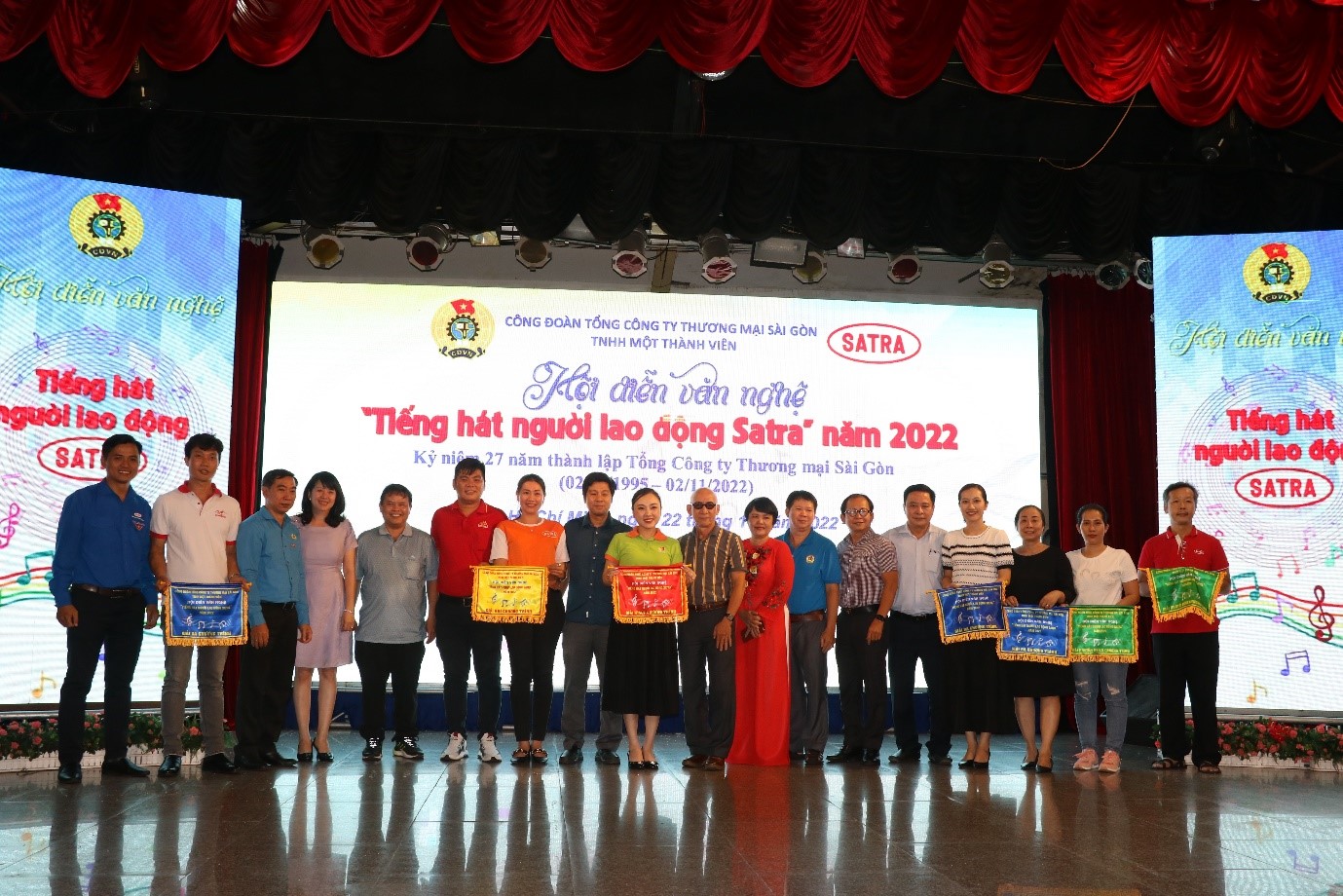 TƯNG BỪNG HỘI DIỄN VĂN NGHỆ “TIẾNG HÁT NGƯỜI LAO ĐỘNG SATRA" NĂM 2022