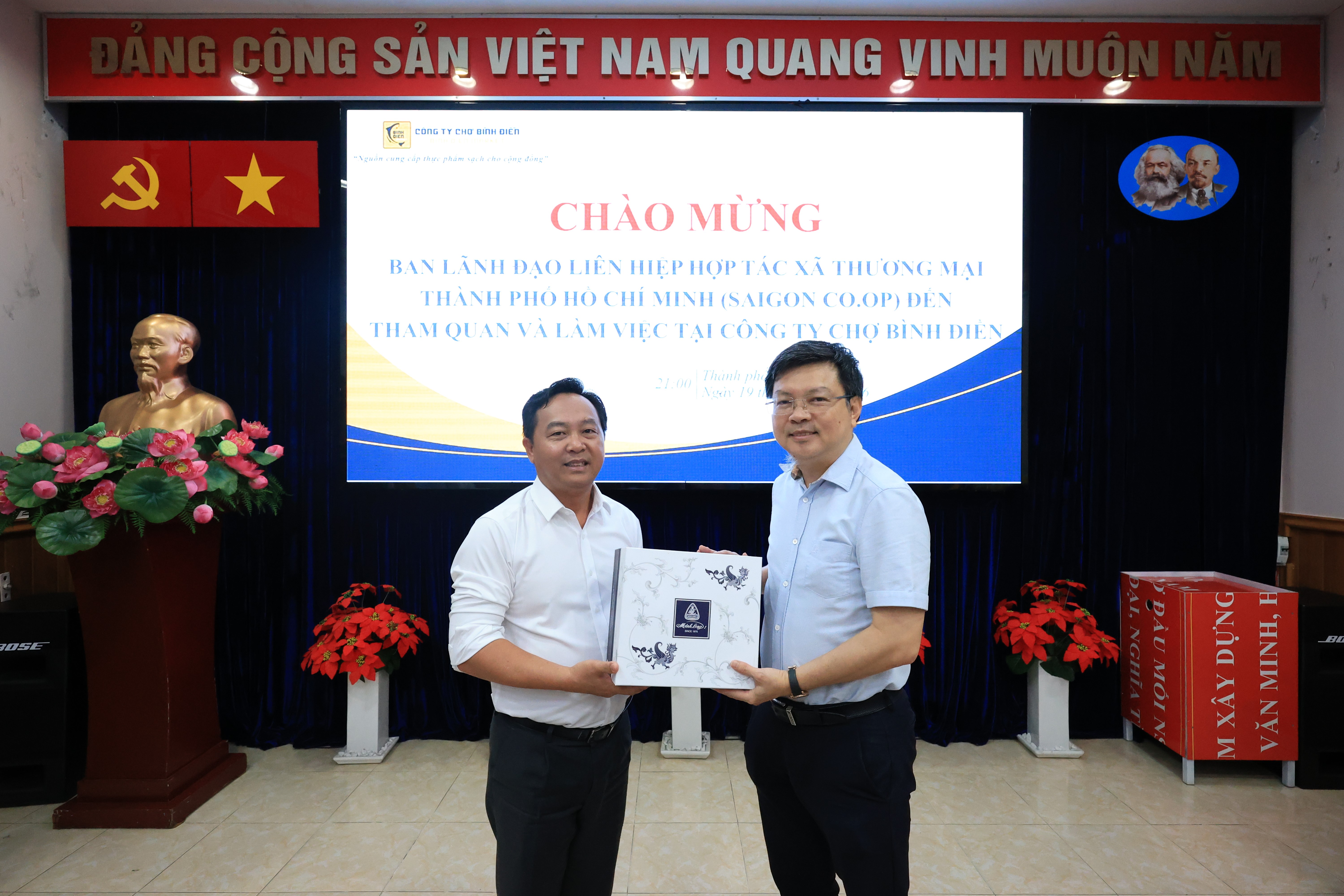Chợ Bình Điền phối hợp Saigon Co.op tăng cường kết nối nguồn hàng cho TP.HCM